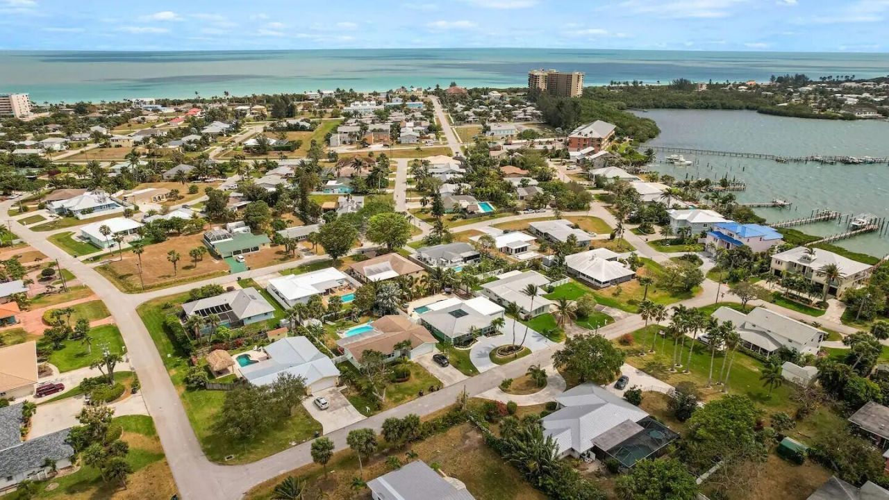 608 Malabar Avenue, Fort Pierce, FL 34949 Photo