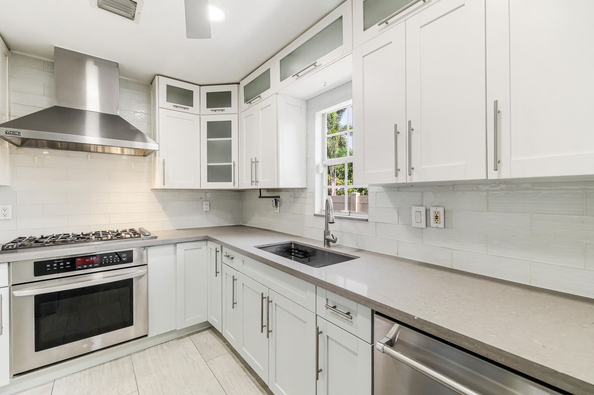 1432 NE 2nd Avenue, Fort Lauderdale, FL 33304 Photo