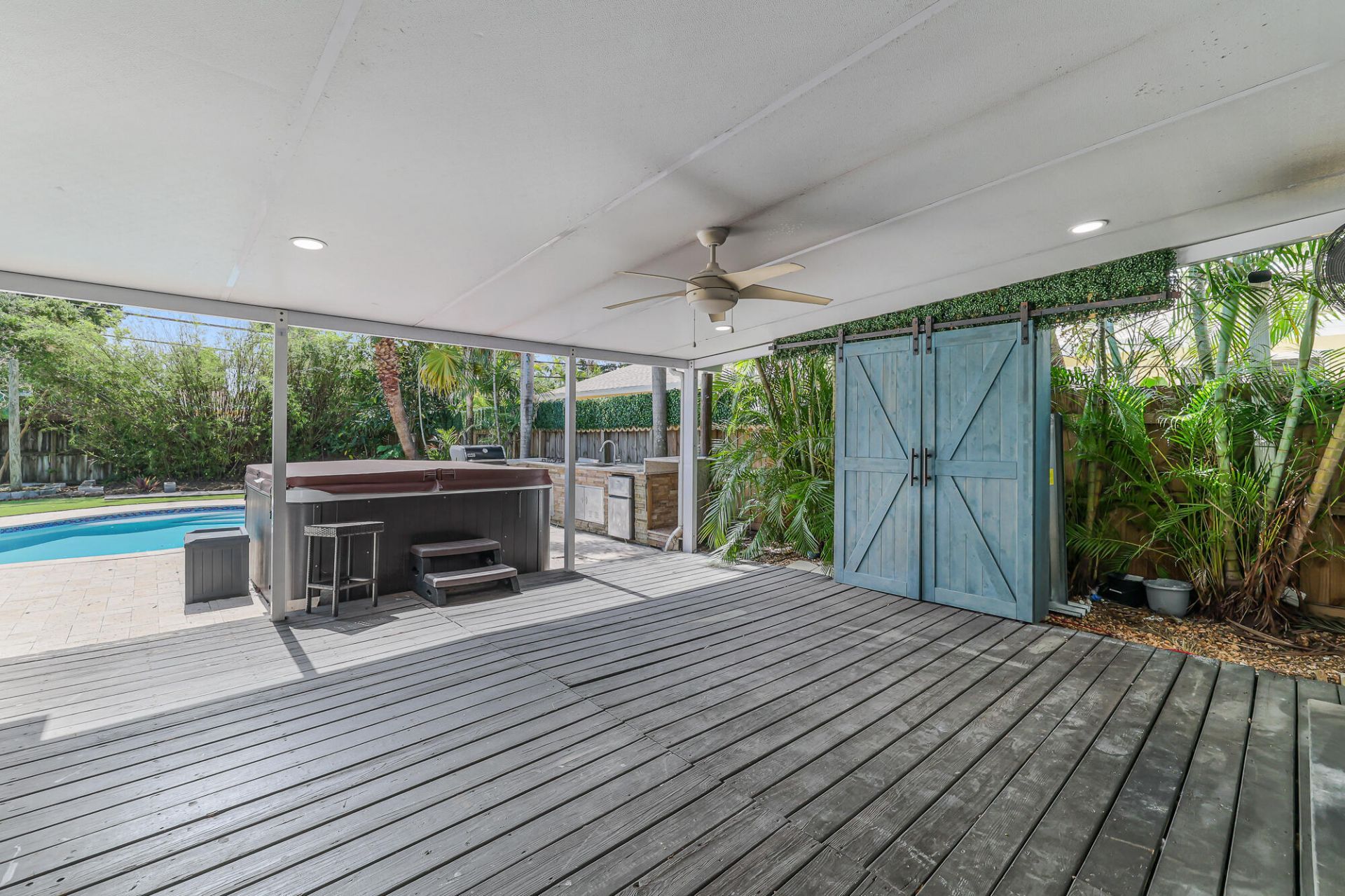 1432 NE 2nd Avenue, Fort Lauderdale, FL 33304 Photo
