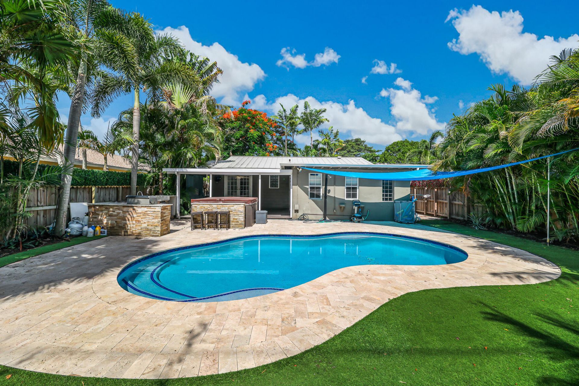 1432 NE 2nd Avenue, Fort Lauderdale, FL 33304 Photo