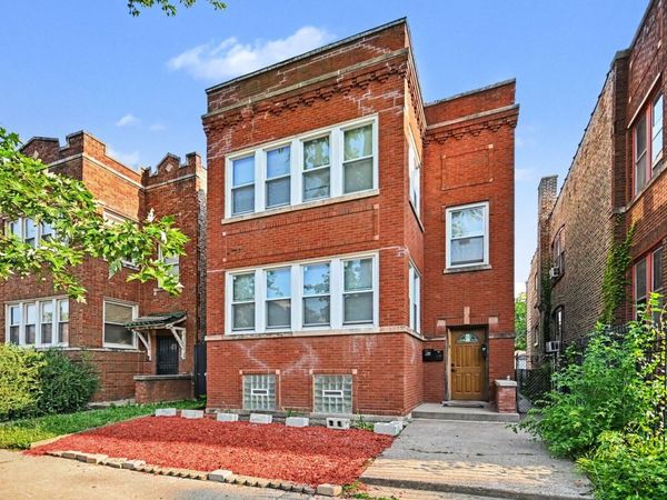 5028 W Adams Street , Chicago, IL 60644
