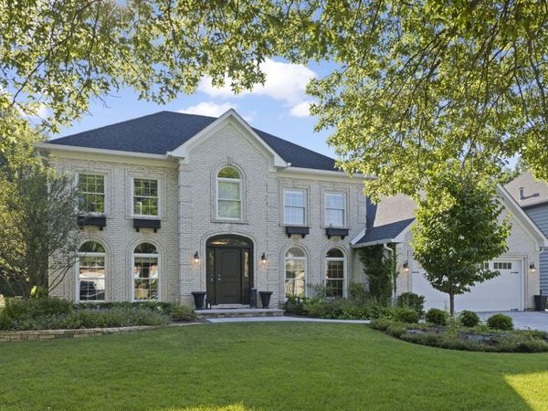 2265 River Woods Drive , Naperville, IL 60565