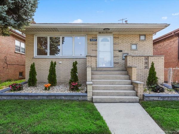 5317 S Hunt Avenue , Summit, IL 60501