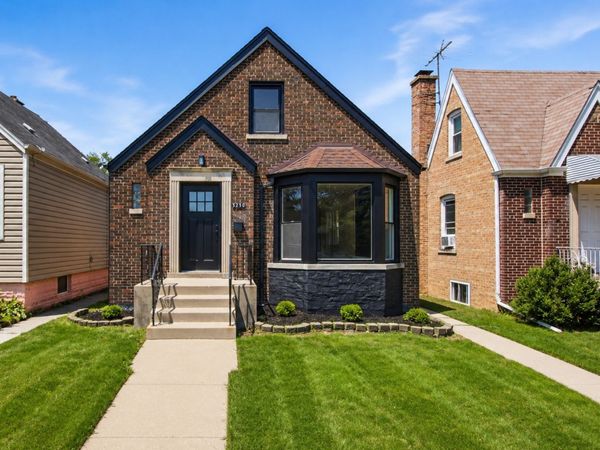 3250 N Olcott Avenue , Chicago, IL 60634