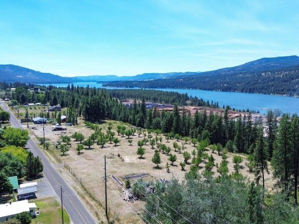 1240 Peachcrest Rd, Kettle Falls, WA 99141