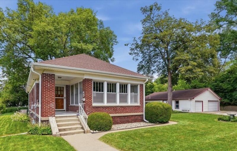 232 Jordan Street, Council Bluffs, IA 51503 Main Photo