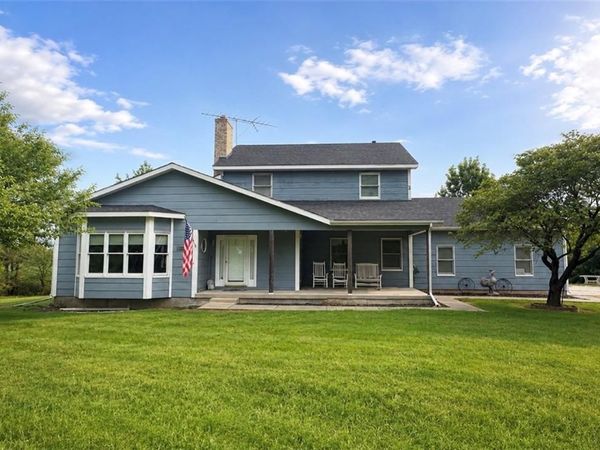 24372 243rd Street, McLouth, KS 66054