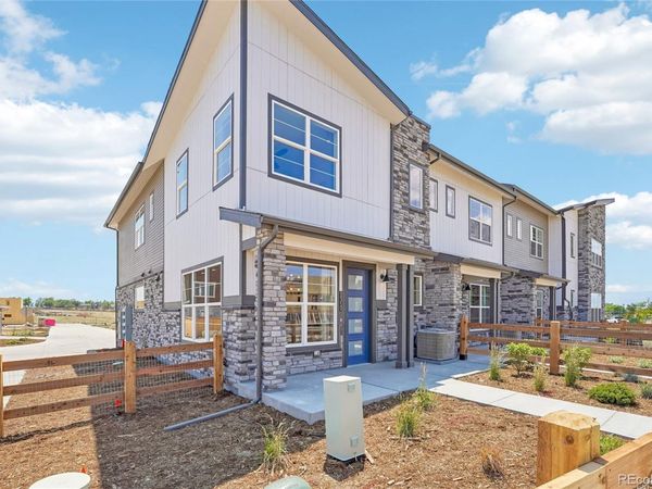8631 King Street , Westminster, CO 80031