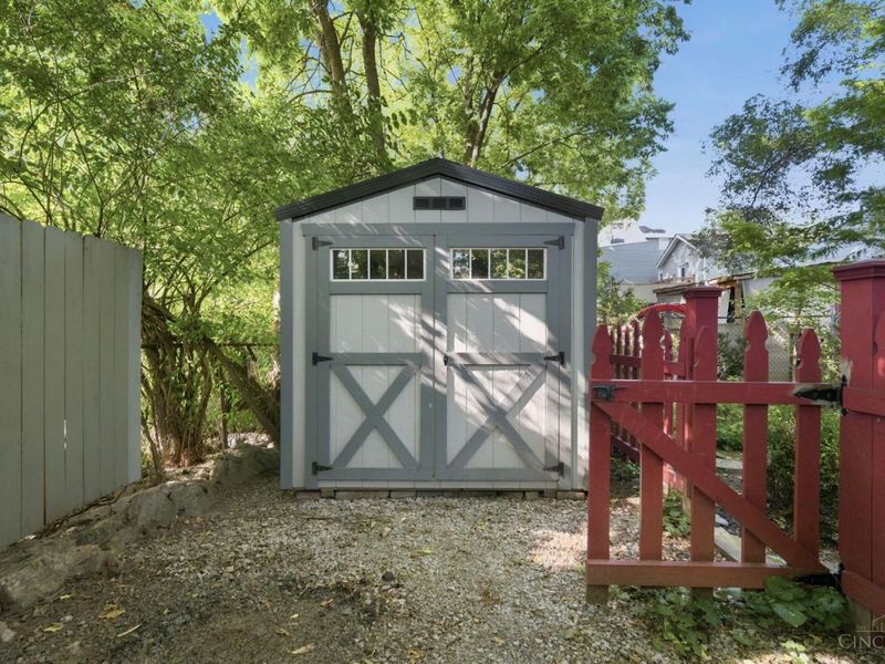 4134 Lakeman Street, Cincinnati, OH 45223 Photo 54