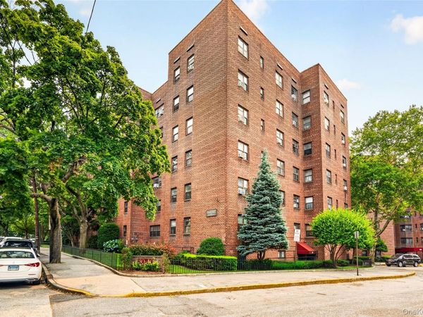 30 Fleetwood Avenue , Unit 4F, Fleetwood, NY 10552