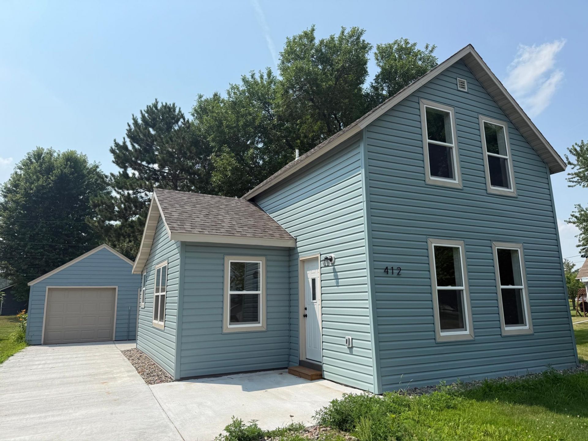 412 8th Street Sw, Little Falls, MN 56345 Main Photo