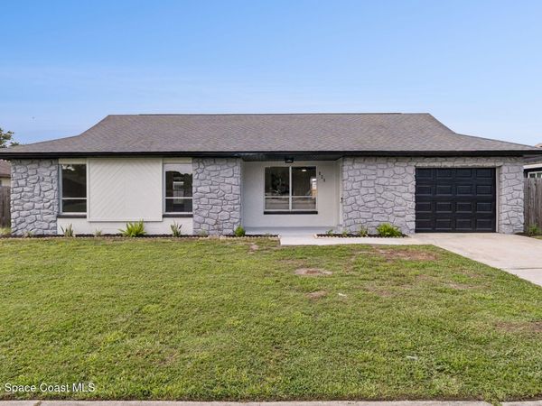540 Venetian Way , Merritt Island, FL 32953
