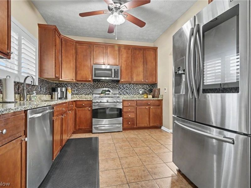 3865 Arcadia Circle, Willoughby, OH 44094 Photo 14