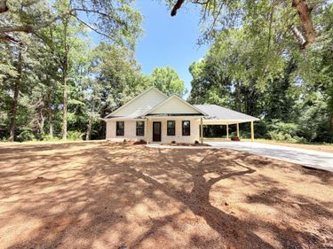 137 State Park Road, Tupelo, MS 38804