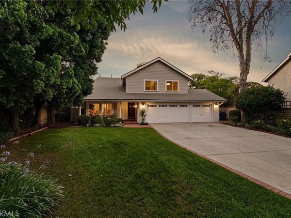 18625 Delano Street , Tarzana, CA 91335