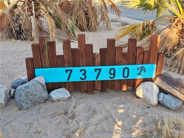73790 Adobe , 29 Palms, CA 92277