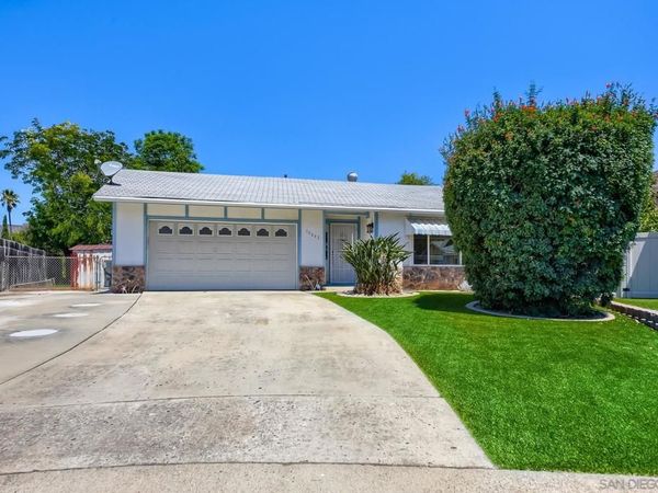 10442 LEN WAY , Santee, CA 92071
