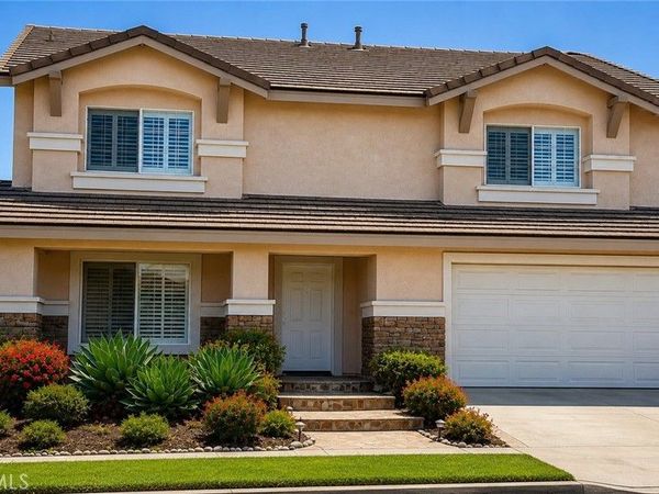 28 Calais, Irvine, CA 92602