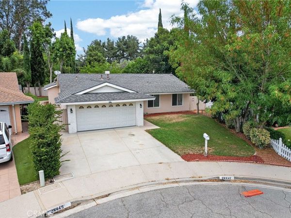 24441 Denise Pl , Newhall, CA 91321