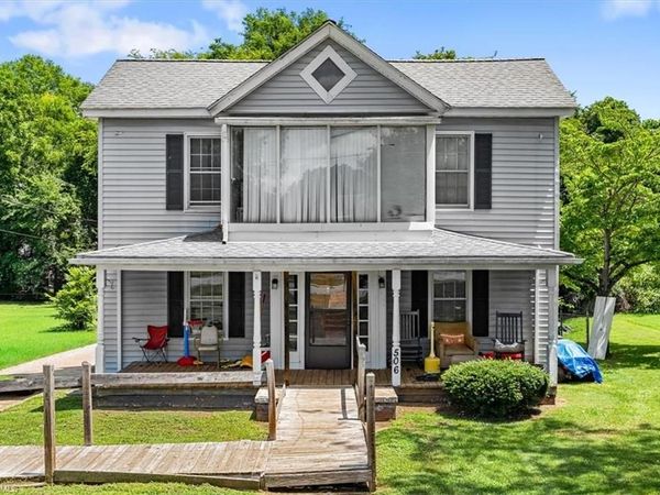506 Moir Street , Eden, NC 27288