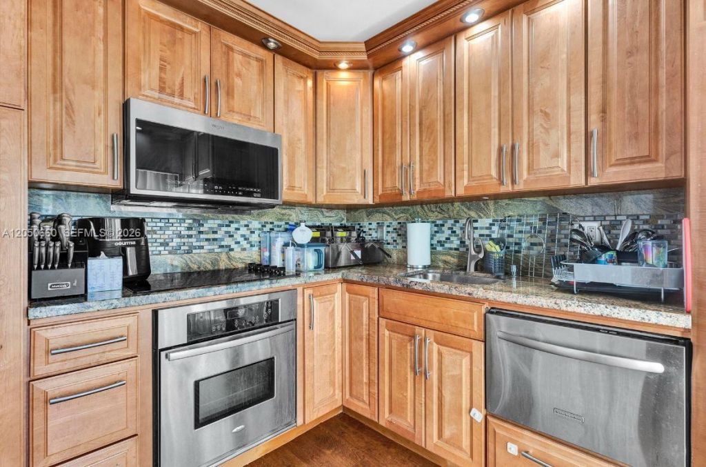 9234 SW 5th St, Unit B, Boca Raton, FL 33428 Photo