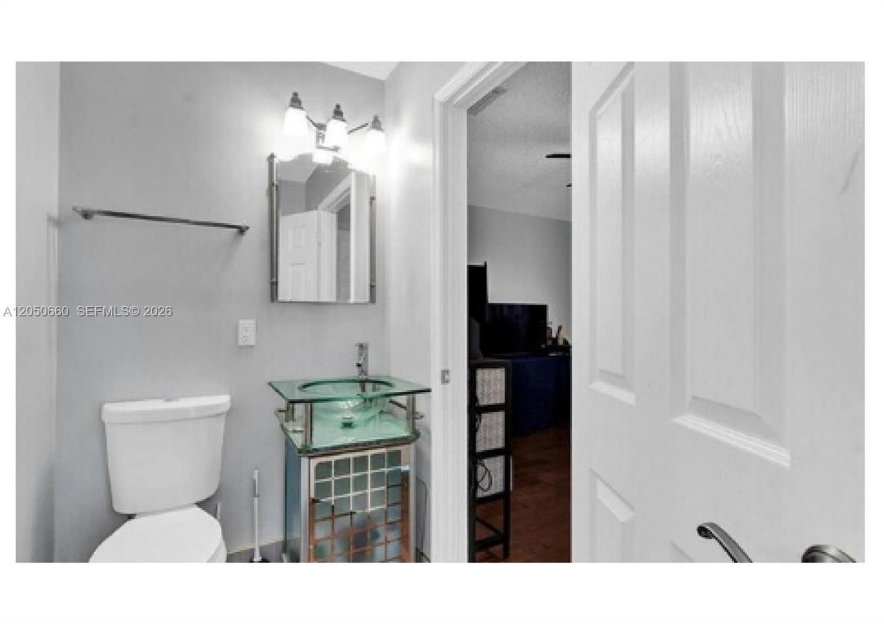 9234 SW 5th St, Unit B, Boca Raton, FL 33428 Photo