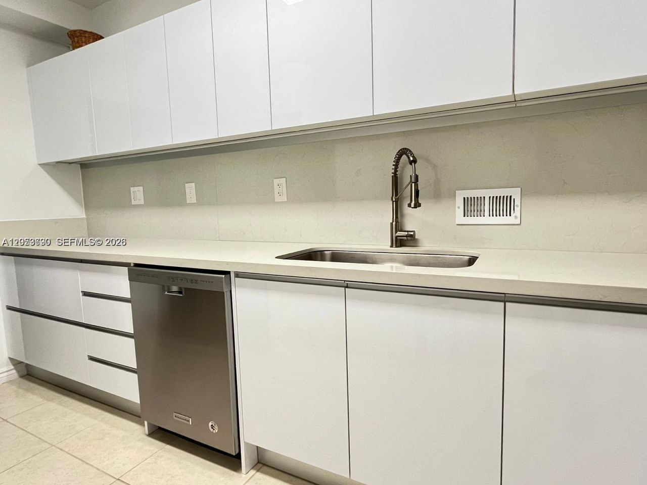 10185 Collins Ave, Unit 1103, Bal Harbour, FL 33154 Photo