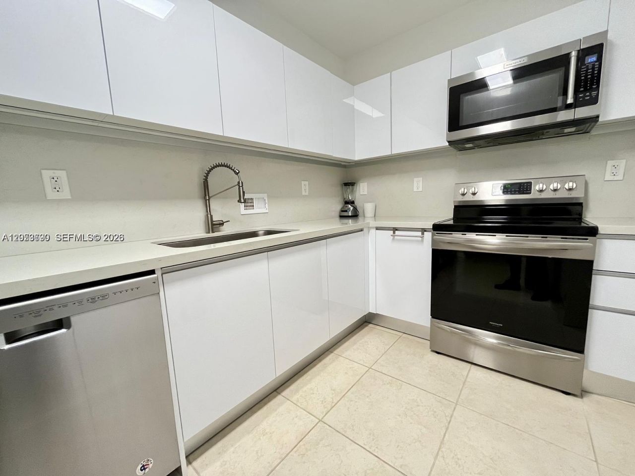 10185 Collins Ave, Unit 1103, Bal Harbour, FL 33154 Photo