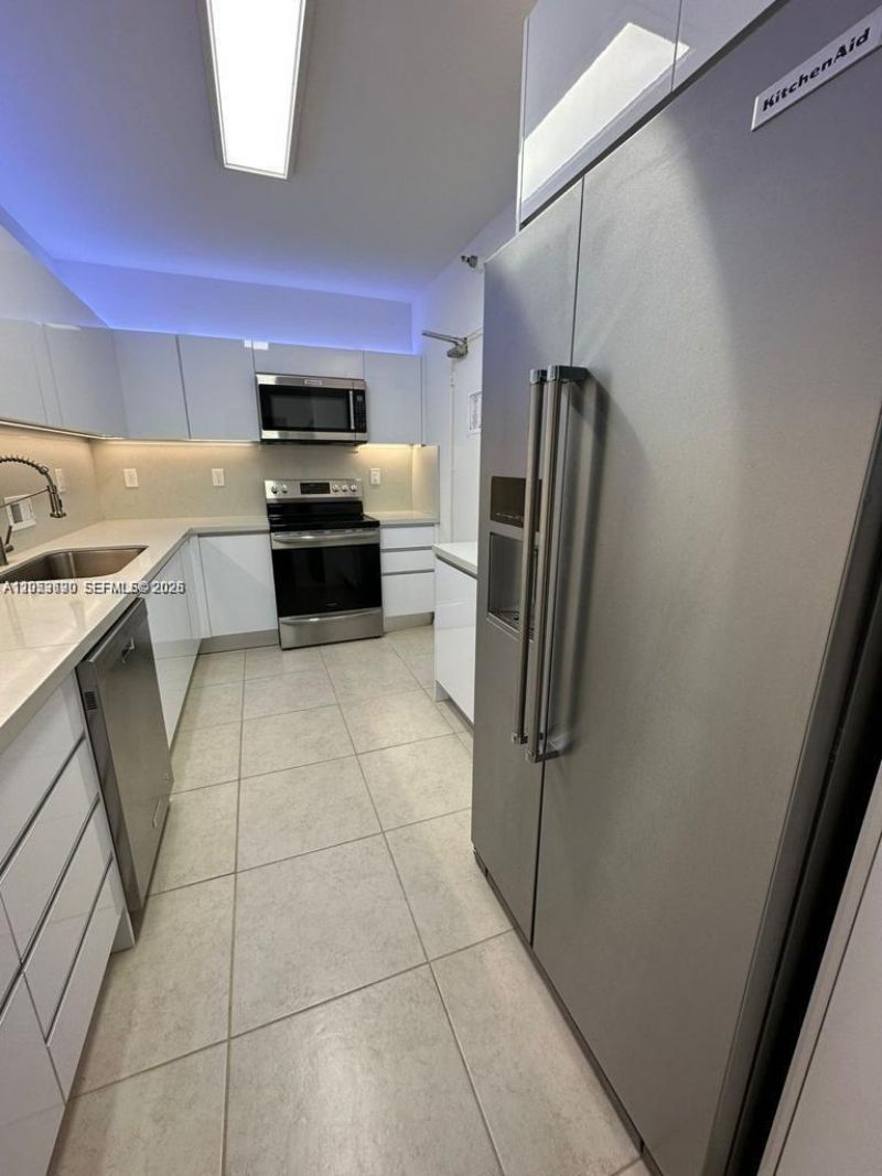 10185 Collins Ave, Unit 1103, Bal Harbour, FL 33154 Photo
