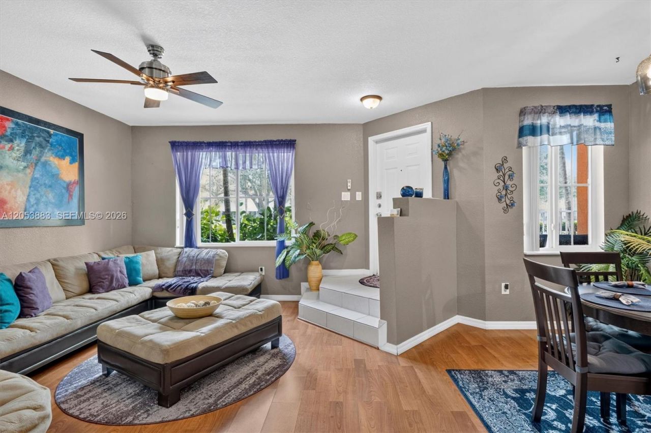 10828 SW 243rd St , Homestead, FL 33032 Photo
