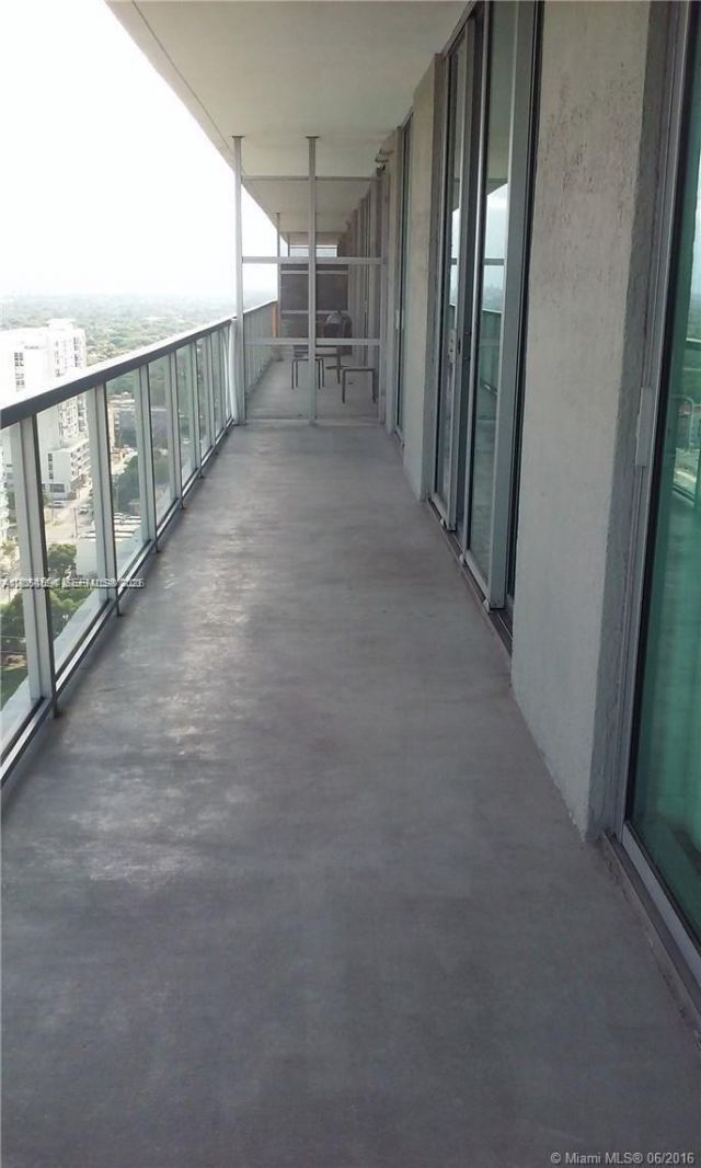 1111 SW 1st Ave , Unit 3816, Miami, FL 33130 Photo