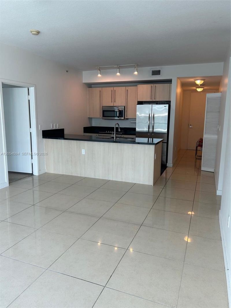1111 SW 1st Ave , Unit 3816, Miami, FL 33130 Photo