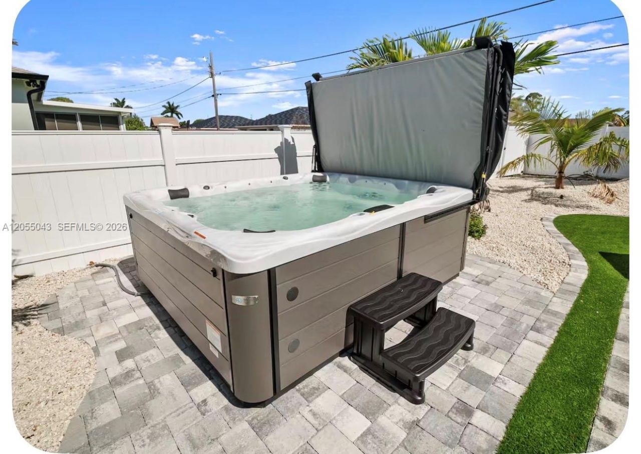 466 SW Prado Ave, Port Saint Lucie, FL 34983 Photo