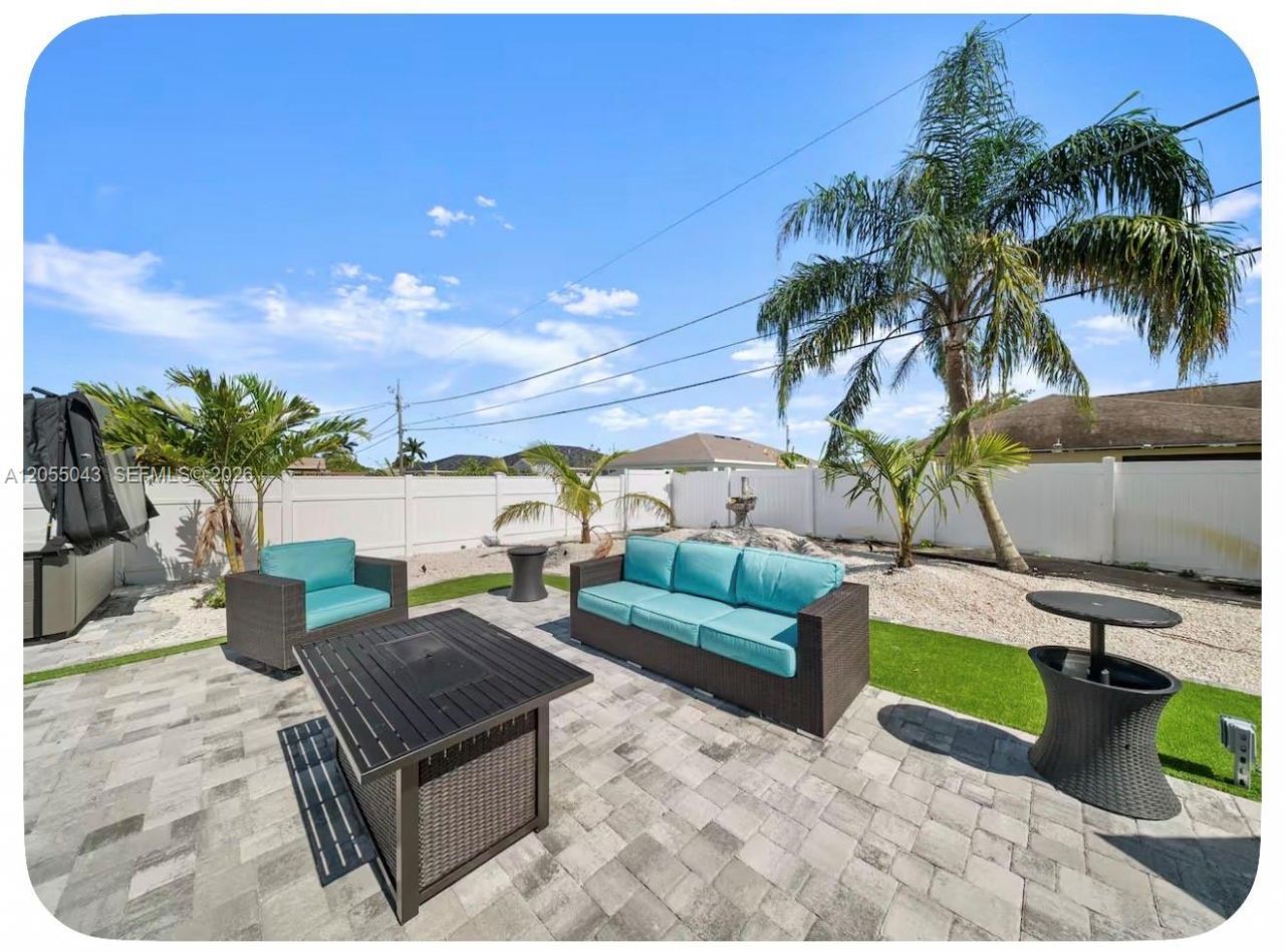 466 SW Prado Ave , Port Saint Lucie, FL 34983 Photo