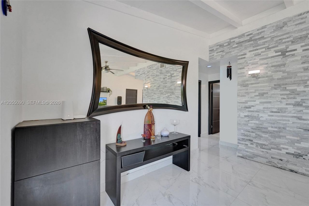 2531 Whale Harbor Ln , Fort Lauderdale, FL 33312 Photo