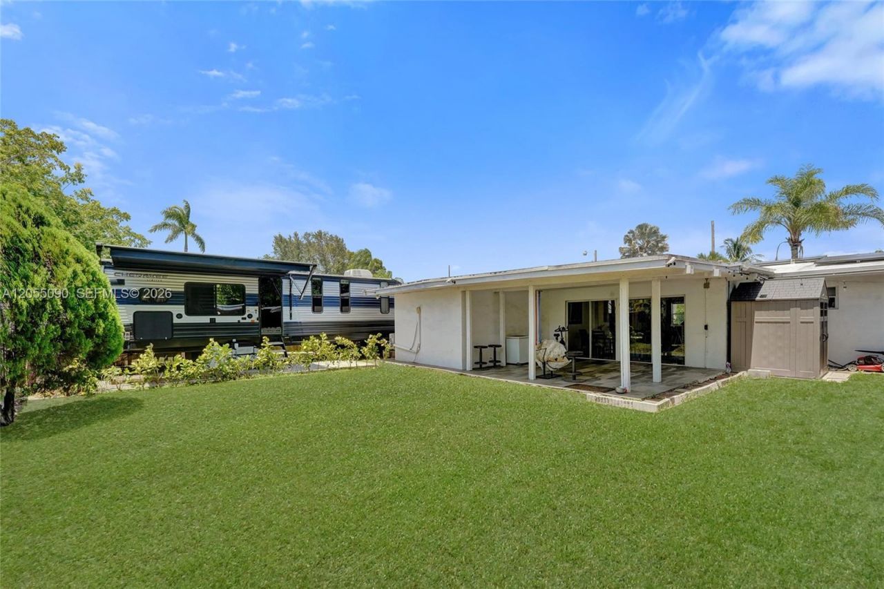 2531 Whale Harbor Ln , Fort Lauderdale, FL 33312 Photo