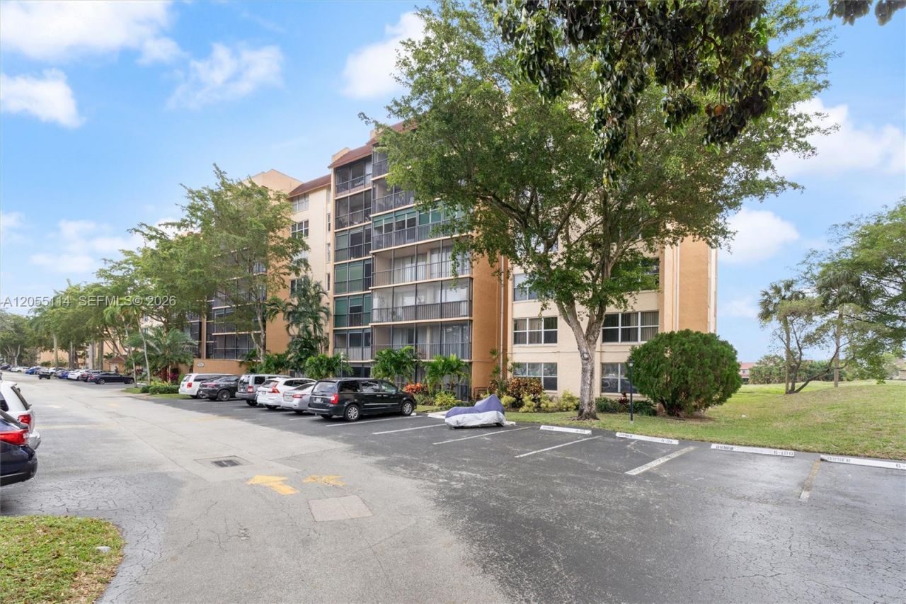 3771 Environ Blvd , Unit 447, Lauderhill, FL 33319 Photo