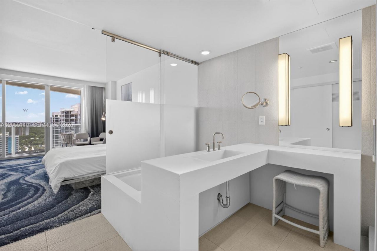 3101 Bayshore Dr, Unit 1708, Fort Lauderdale, FL 33304 Photo