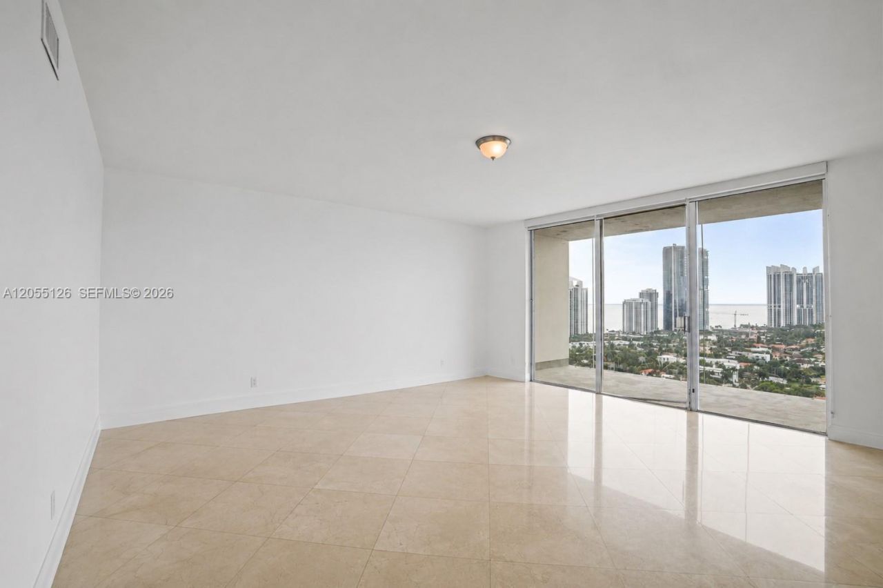 19355 Turnberry Way, Unit 25GR, Aventura, FL 33180 Photo