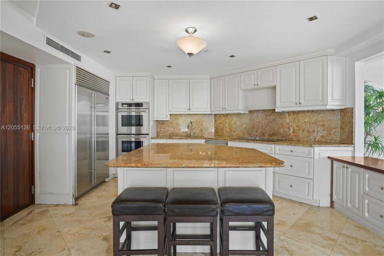 19355 Turnberry Way, Unit 25GR, Aventura, FL 33180 Photo