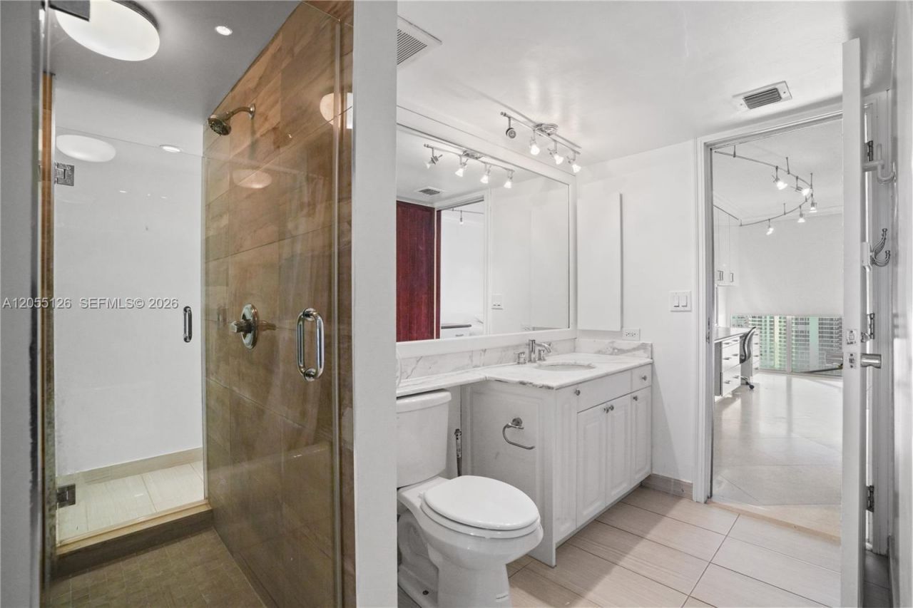19355 Turnberry Way , Unit 25GR, Aventura, FL 33180 Photo