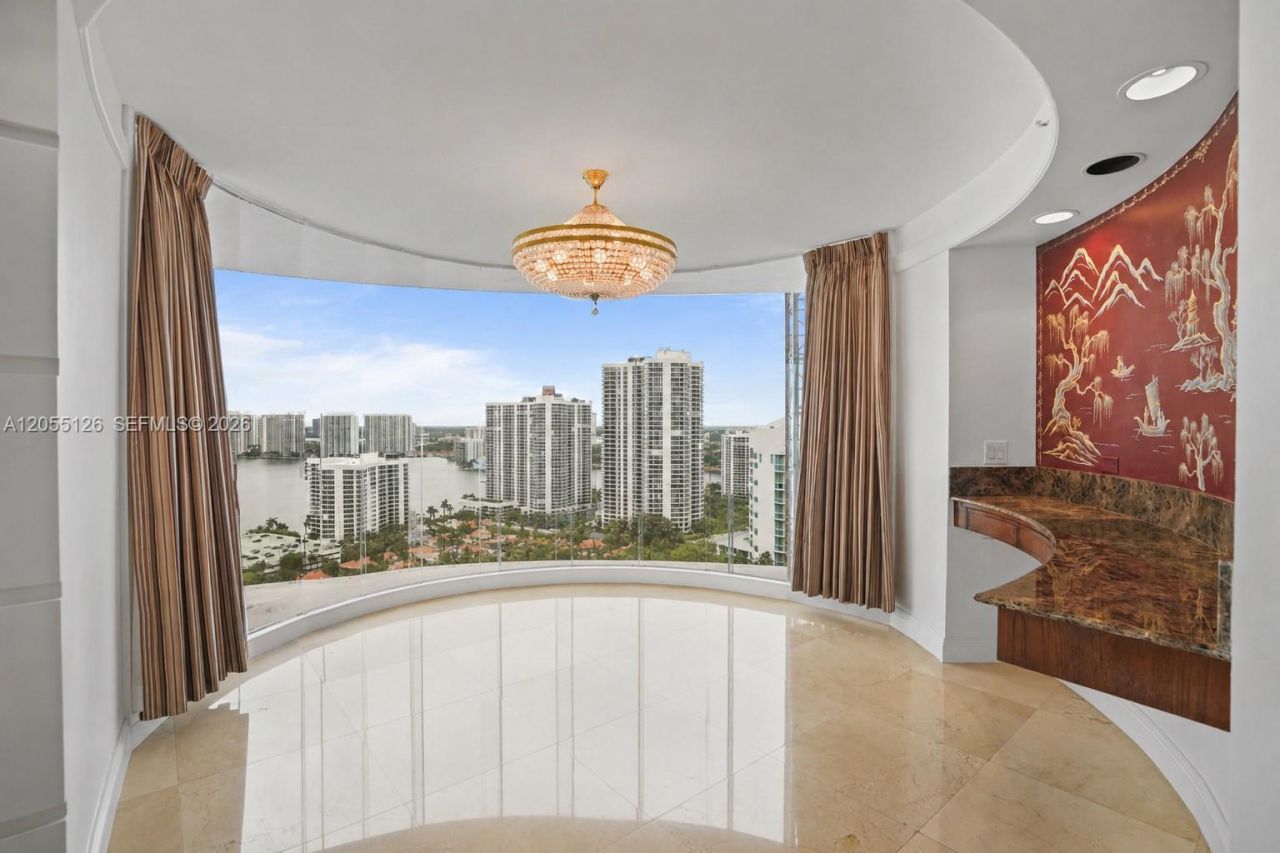 19355 Turnberry Way, Unit 25GR, Aventura, FL 33180 Photo