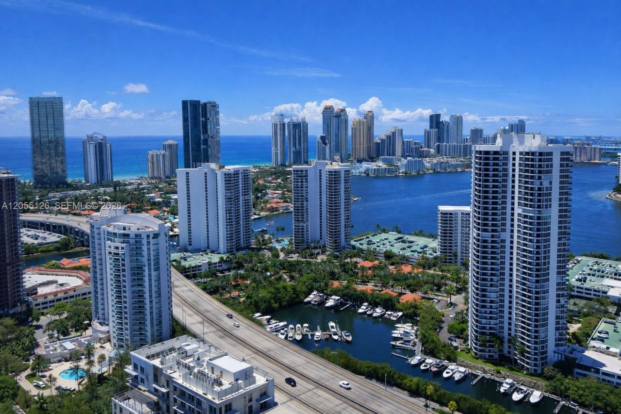 19355 Turnberry Way , Unit 25GR, Aventura, FL 33180 Photo