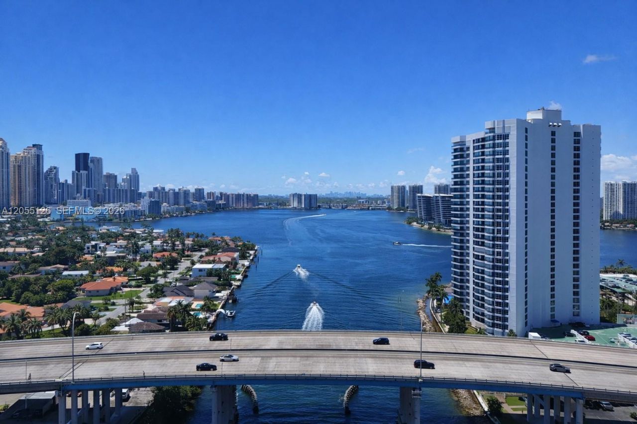 19355 Turnberry Way, Unit 25GR, Aventura, FL 33180 Photo