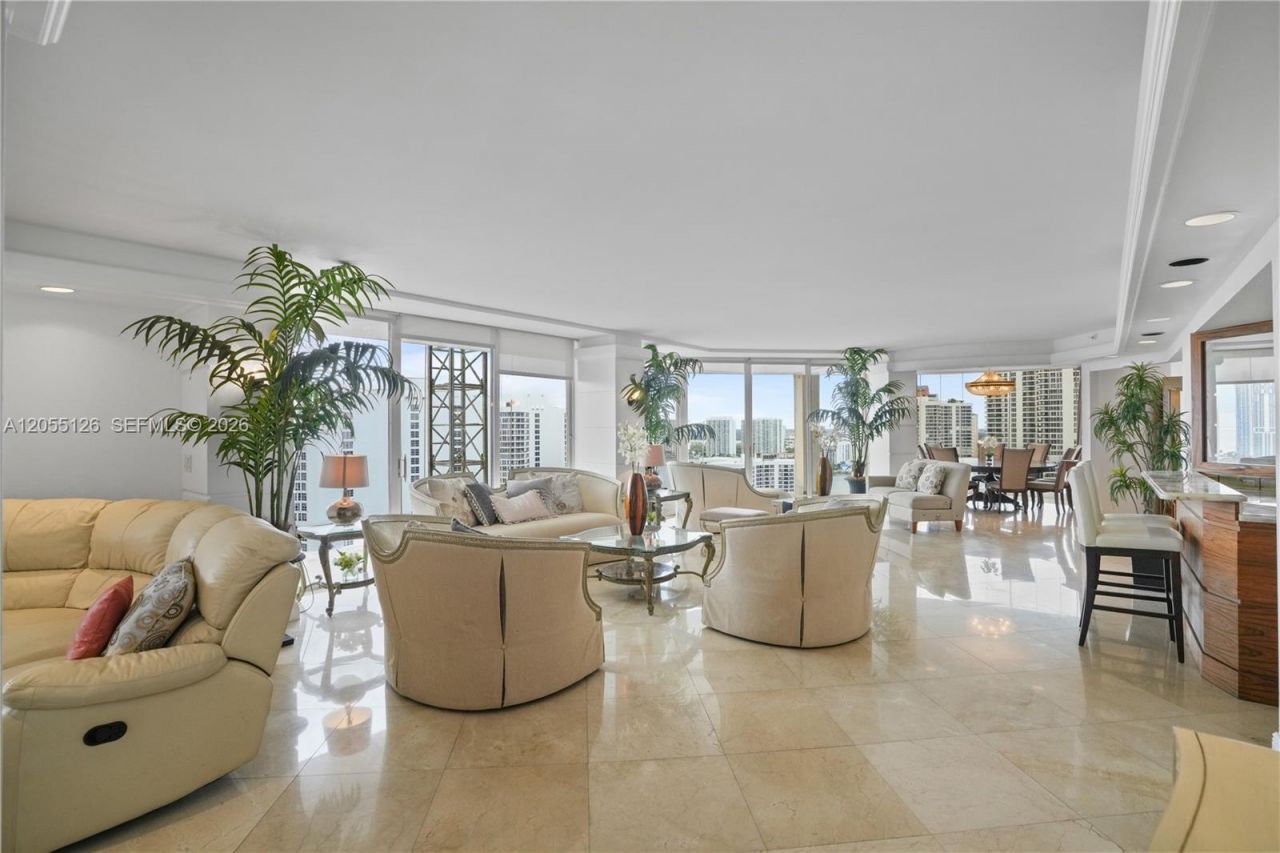 19355 Turnberry Way , Unit 25GR, Aventura, FL 33180 Photo