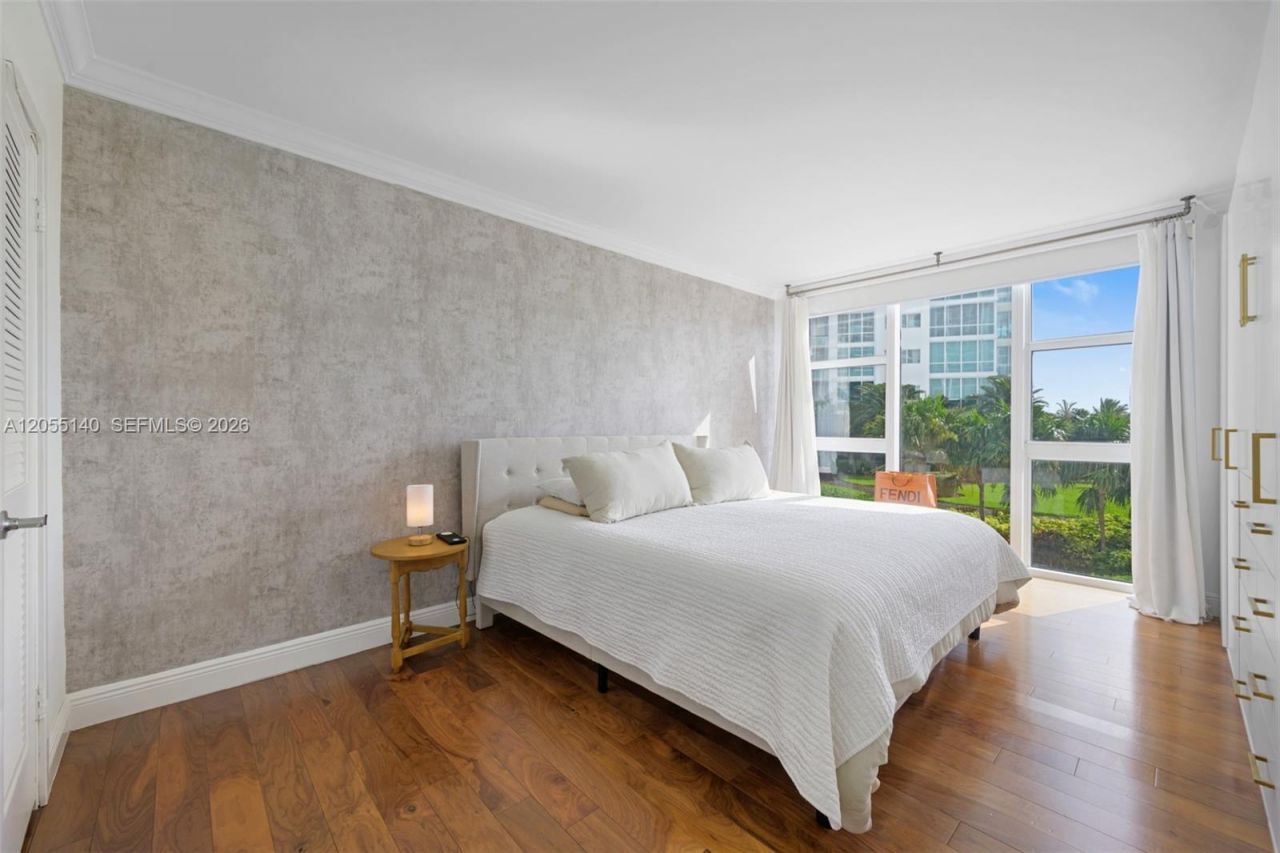 10275 Collins Ave , Unit 334, Bal Harbour, FL 33154 Photo
