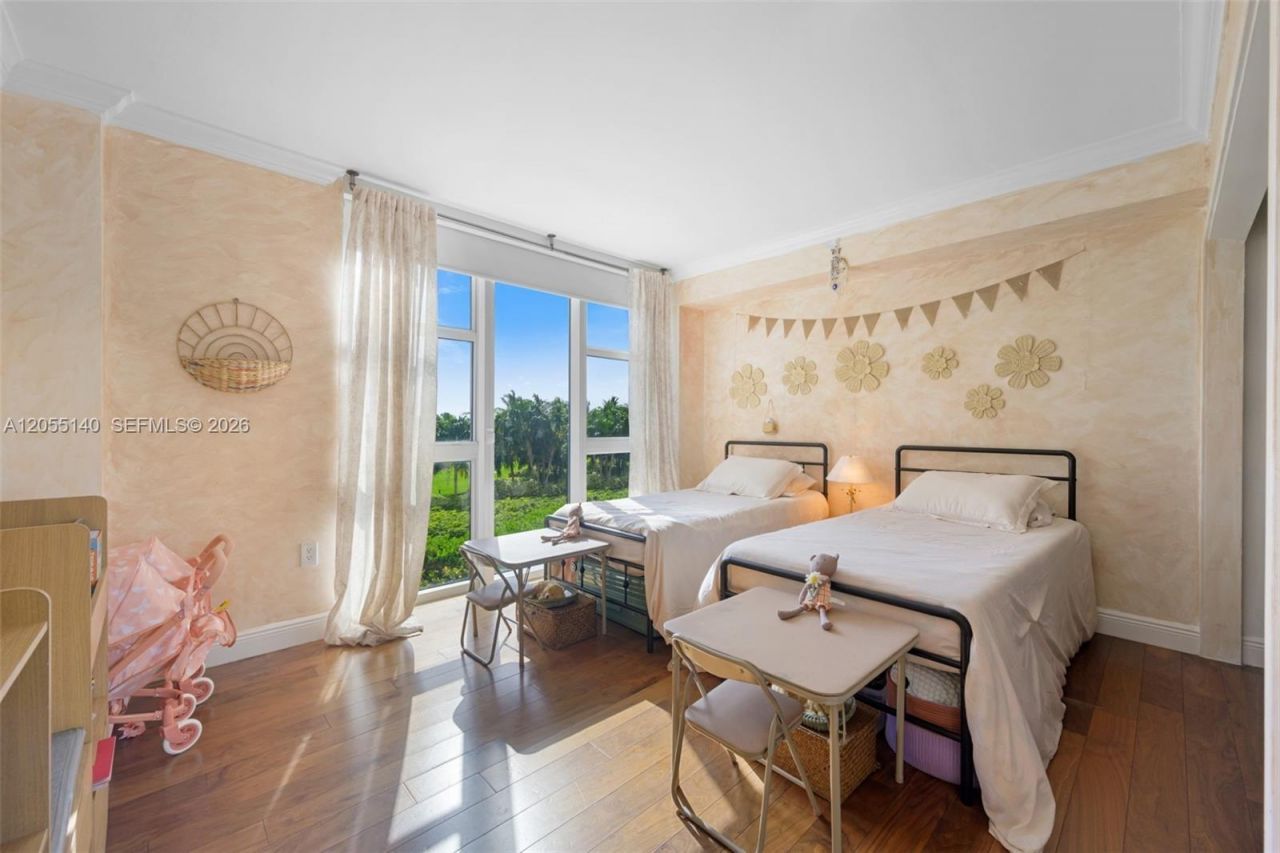 10275 Collins Ave , Unit 334, Bal Harbour, FL 33154 Photo