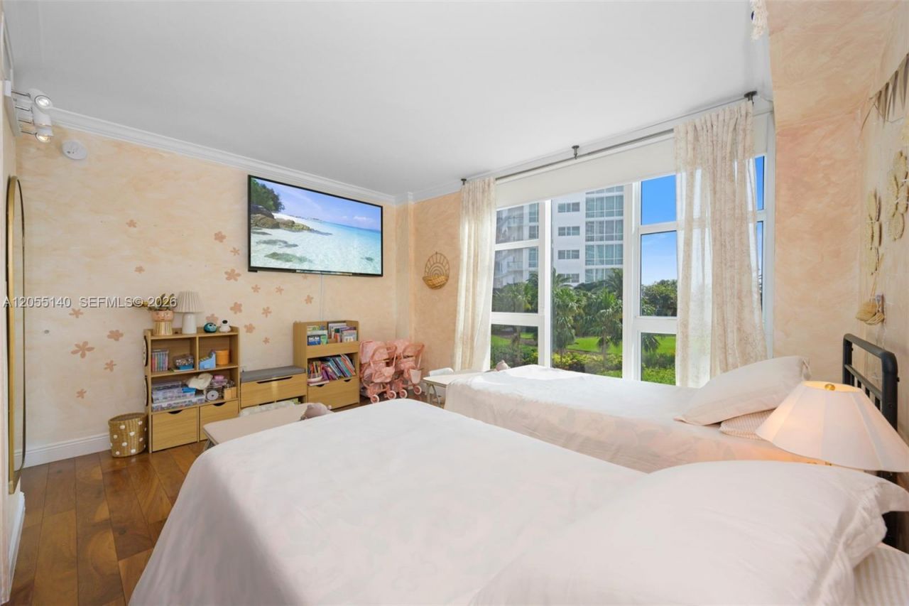 10275 Collins Ave , Unit 334, Bal Harbour, FL 33154 Photo