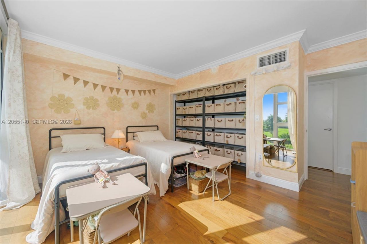 10275 Collins Ave , Unit 334, Bal Harbour, FL 33154 Photo