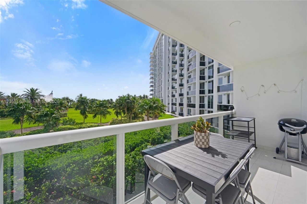 10275 Collins Ave , Unit 334, Bal Harbour, FL 33154 Photo